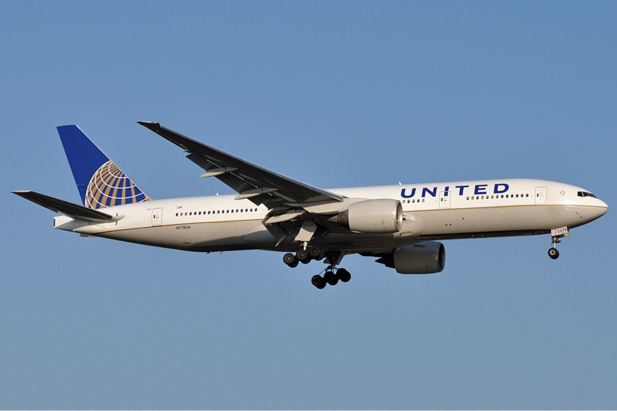 The Real Reason Airplane Windows Have a Tiny Hole in Them