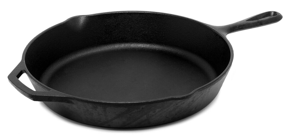 The Zero-Scrub Trick for Cleaning a Cast Iron Skillet