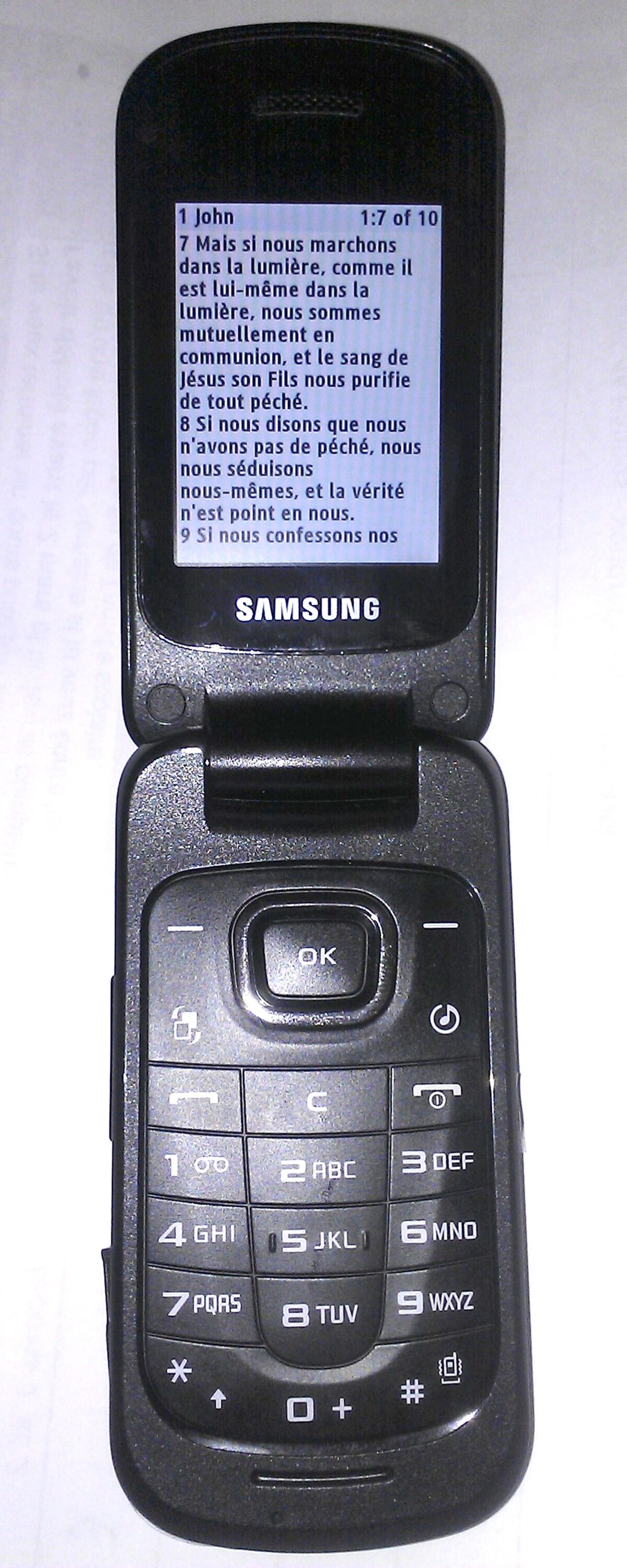 Why I Traded My Smartphone for a 'Dumb Phone' in 2026