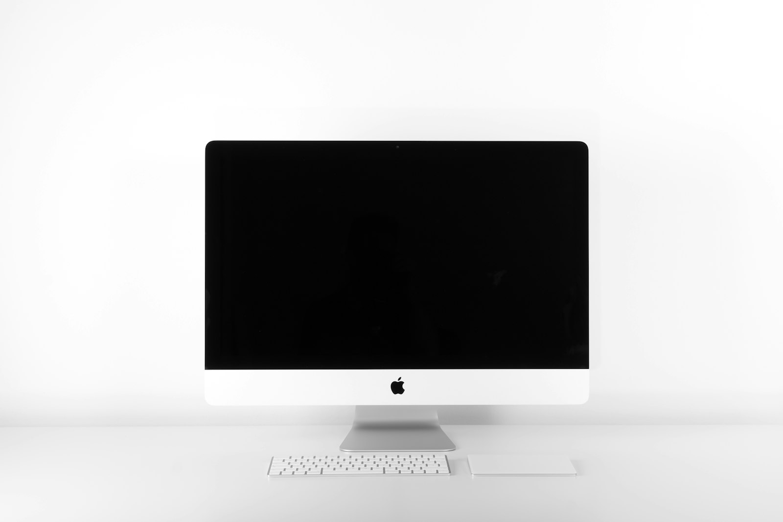 The Reality of Using a Portable Dual Monitor for Remote Work in 2026