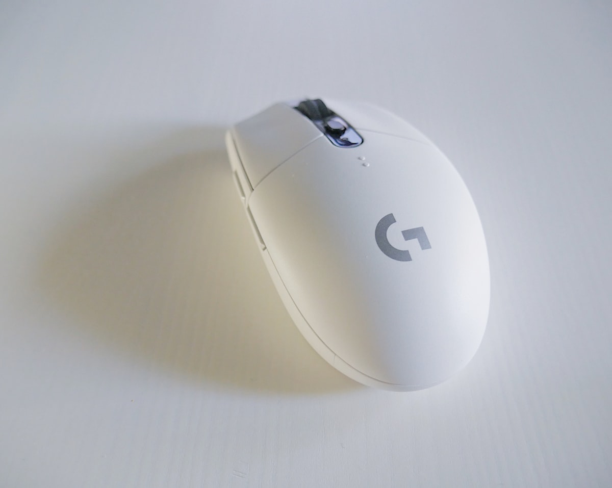 I Ditched My Regular Mouse for a Trackball for 30 Days. Here's What Happened to My Wrist